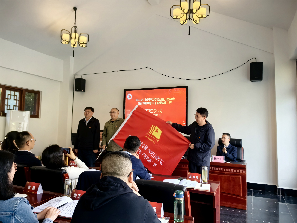 中青班1.png