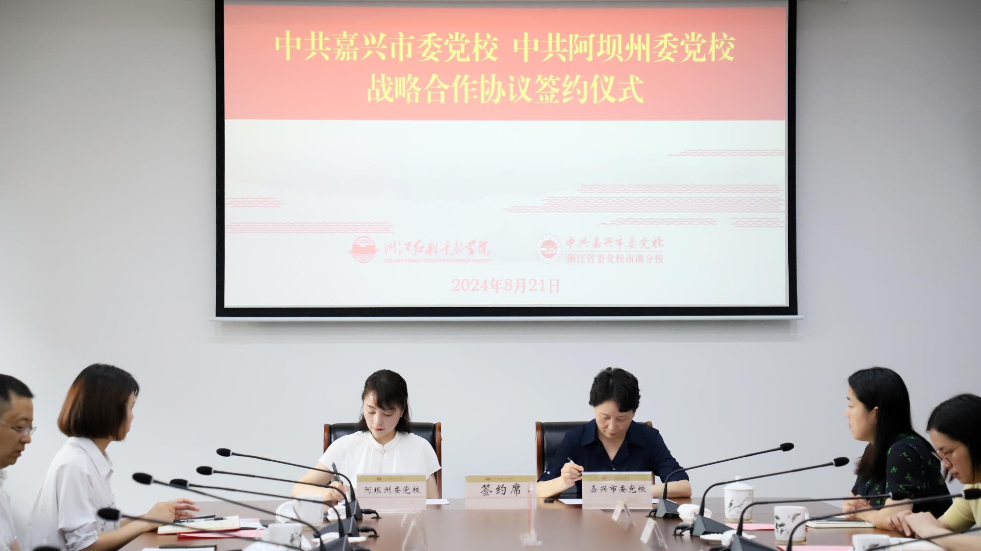 829284655_副本.jpg