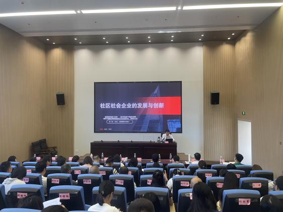 1759049654932.png 图片2.png