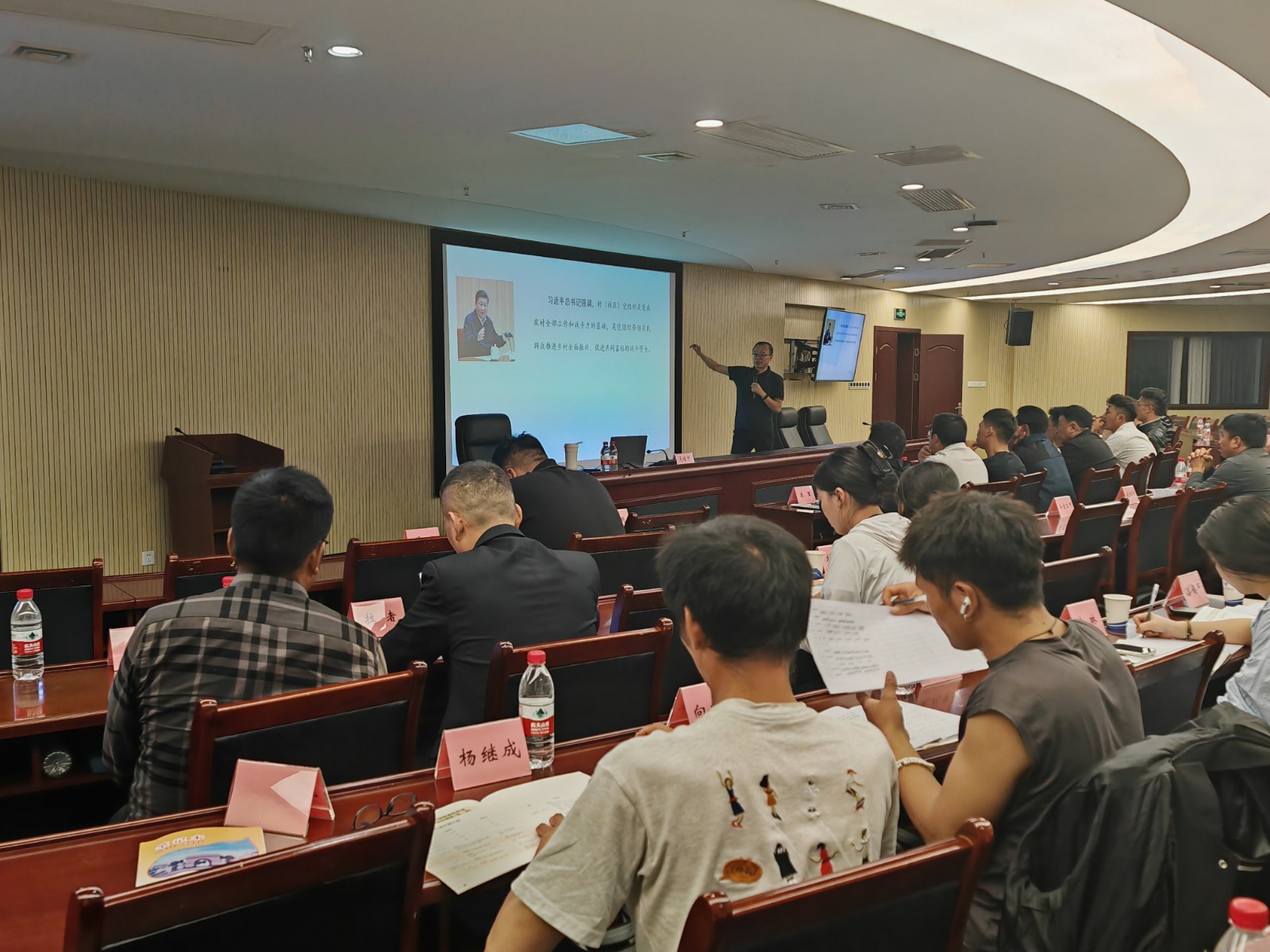 1760503488702.jpg 阿坝.jpg