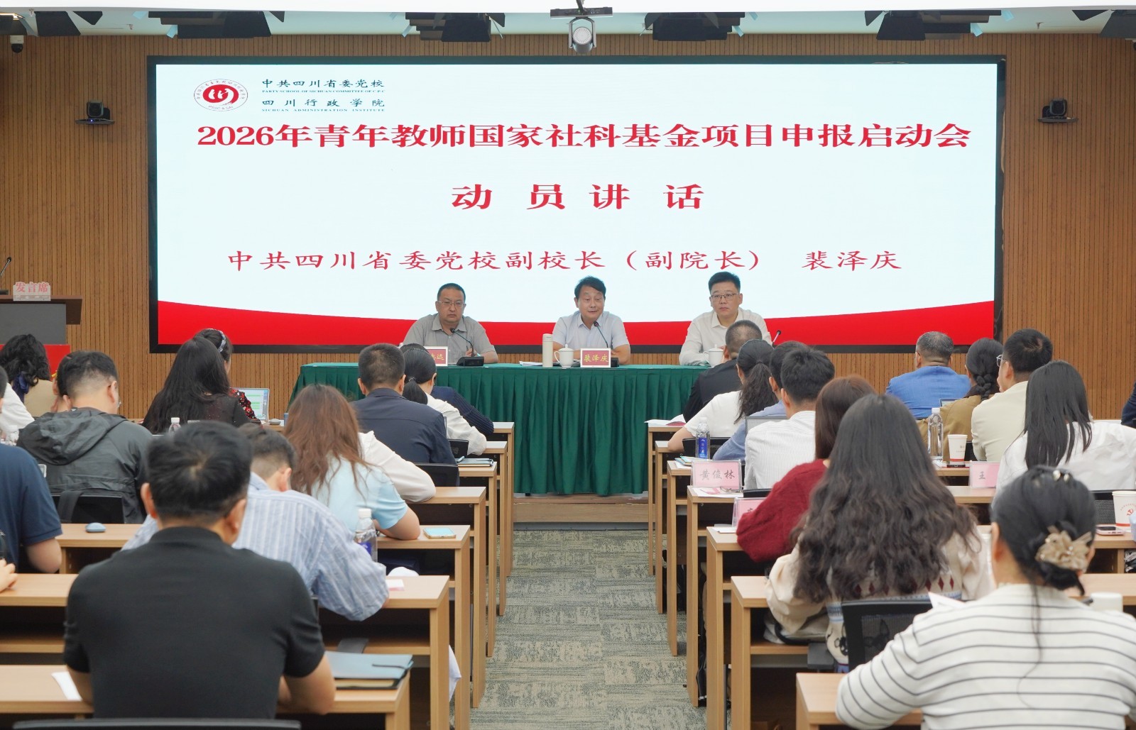 1760577955944.jpg 1760422060722.jpg