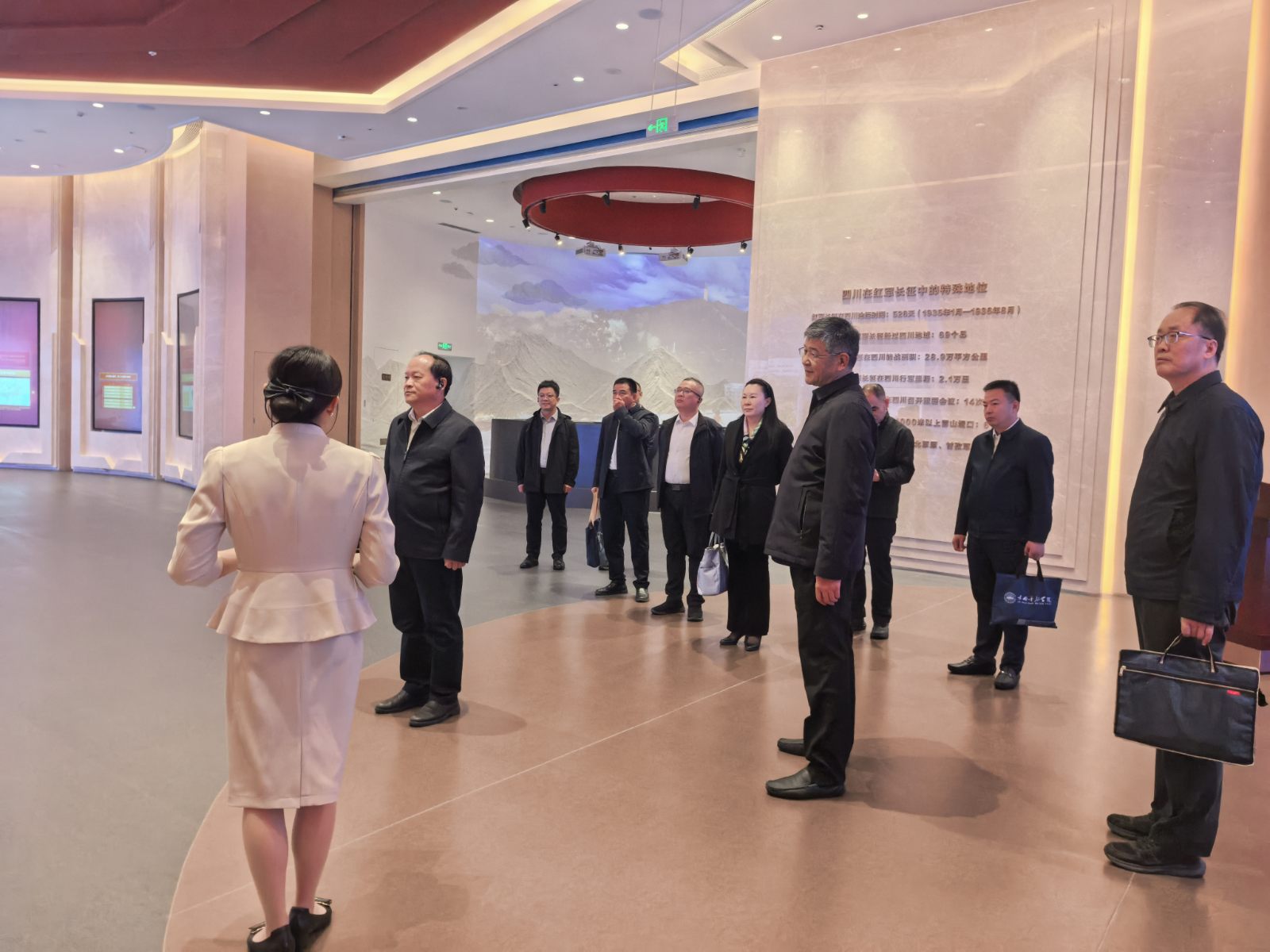 1761267279948.png 图片4.png